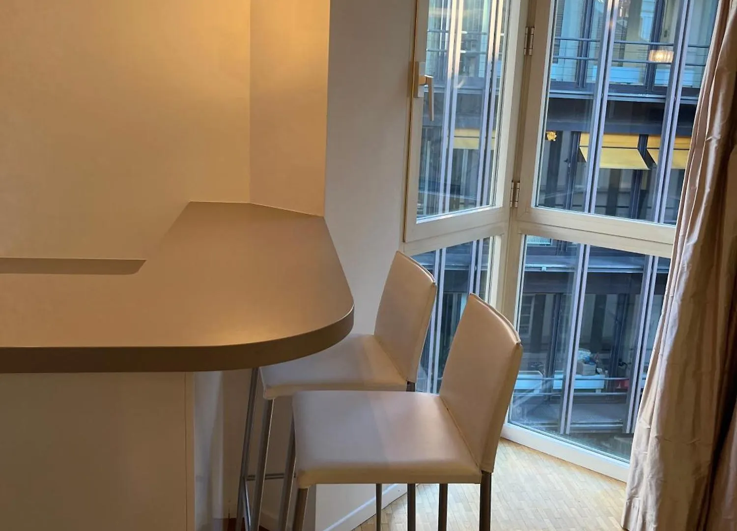 Beautiful New Studio, Geneva City Centre